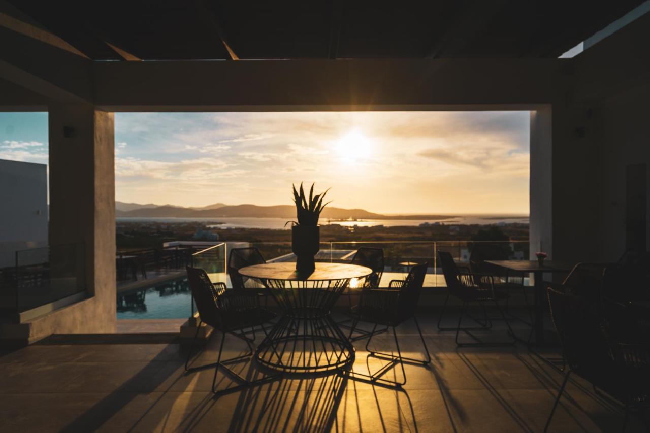 Kouros Blanc Resort & Suites Pounda Eksteriør bilde