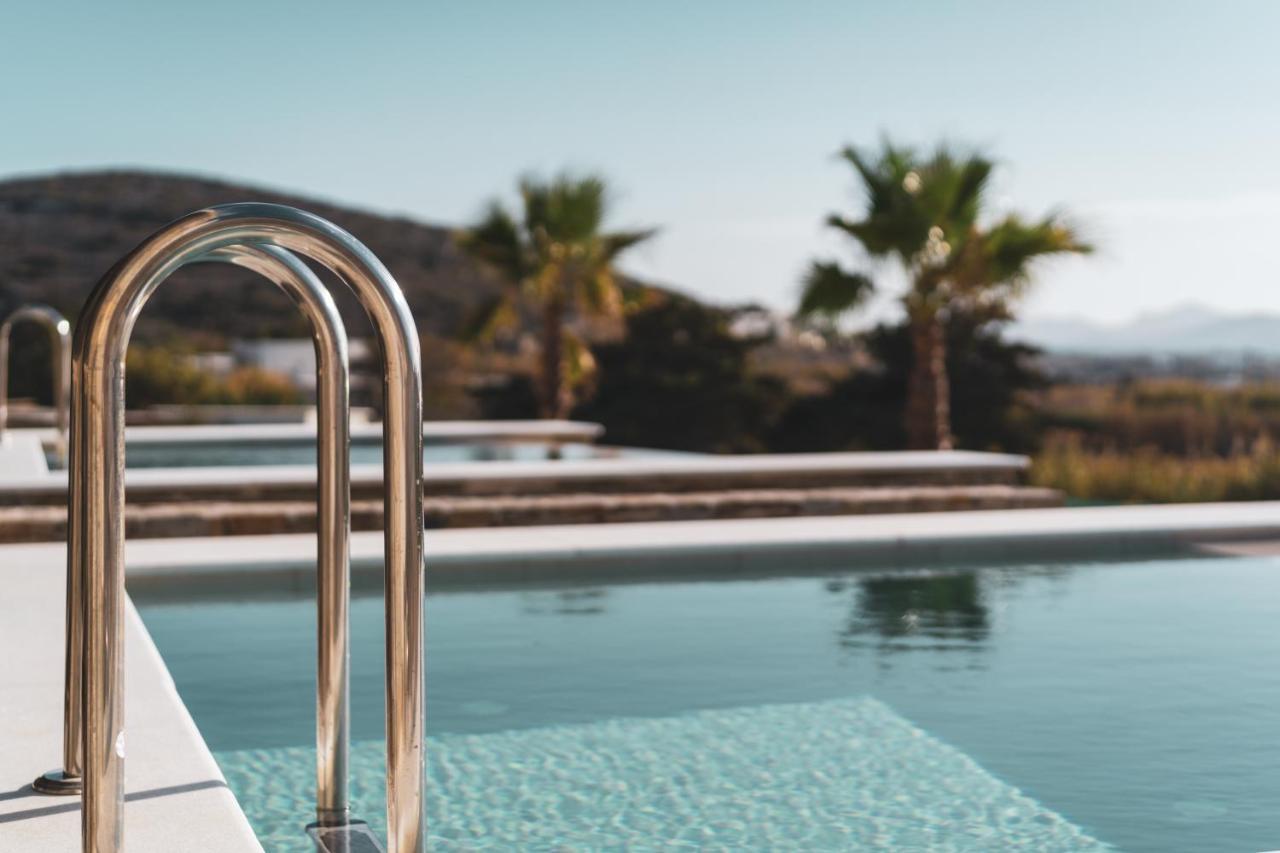 Kouros Blanc Resort & Suites Pounda Eksteriør bilde