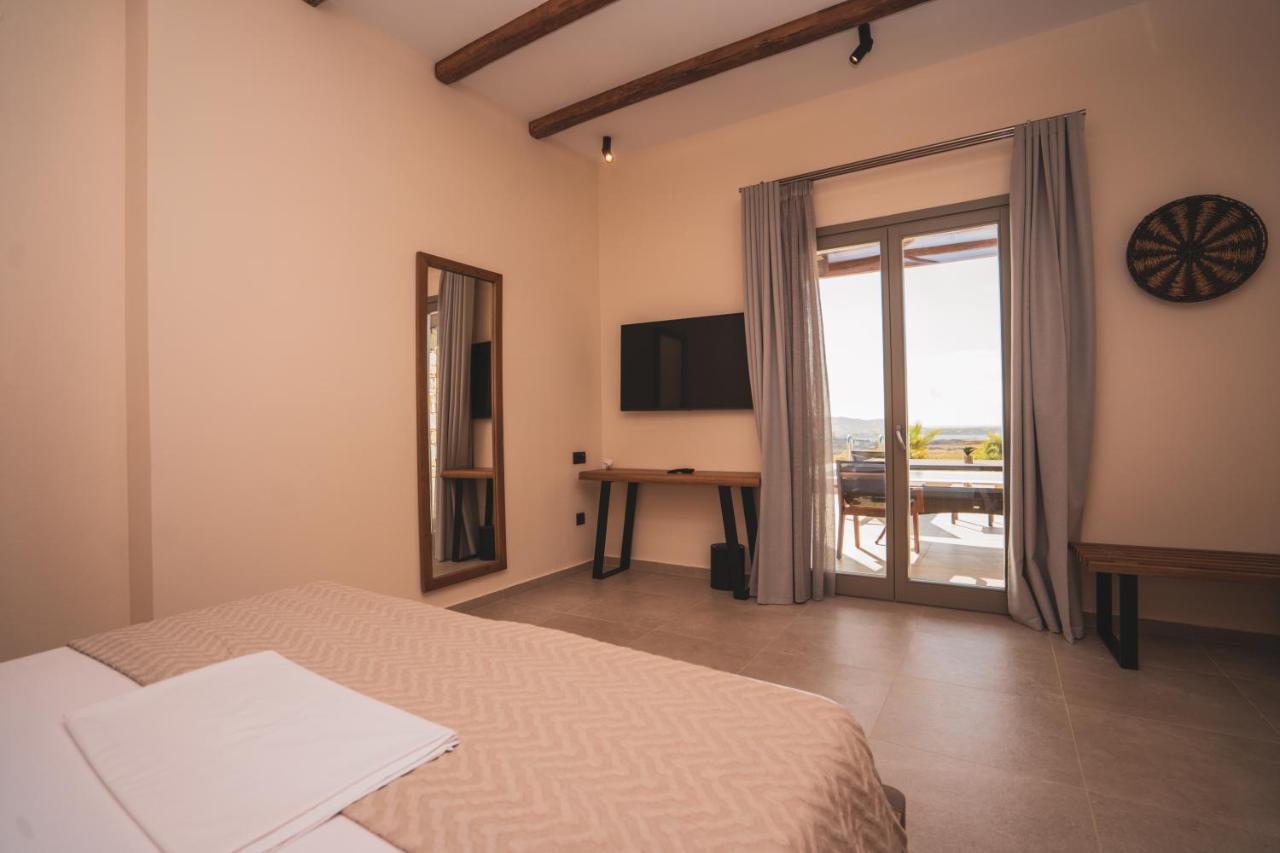 Kouros Blanc Resort & Suites Pounda Eksteriør bilde