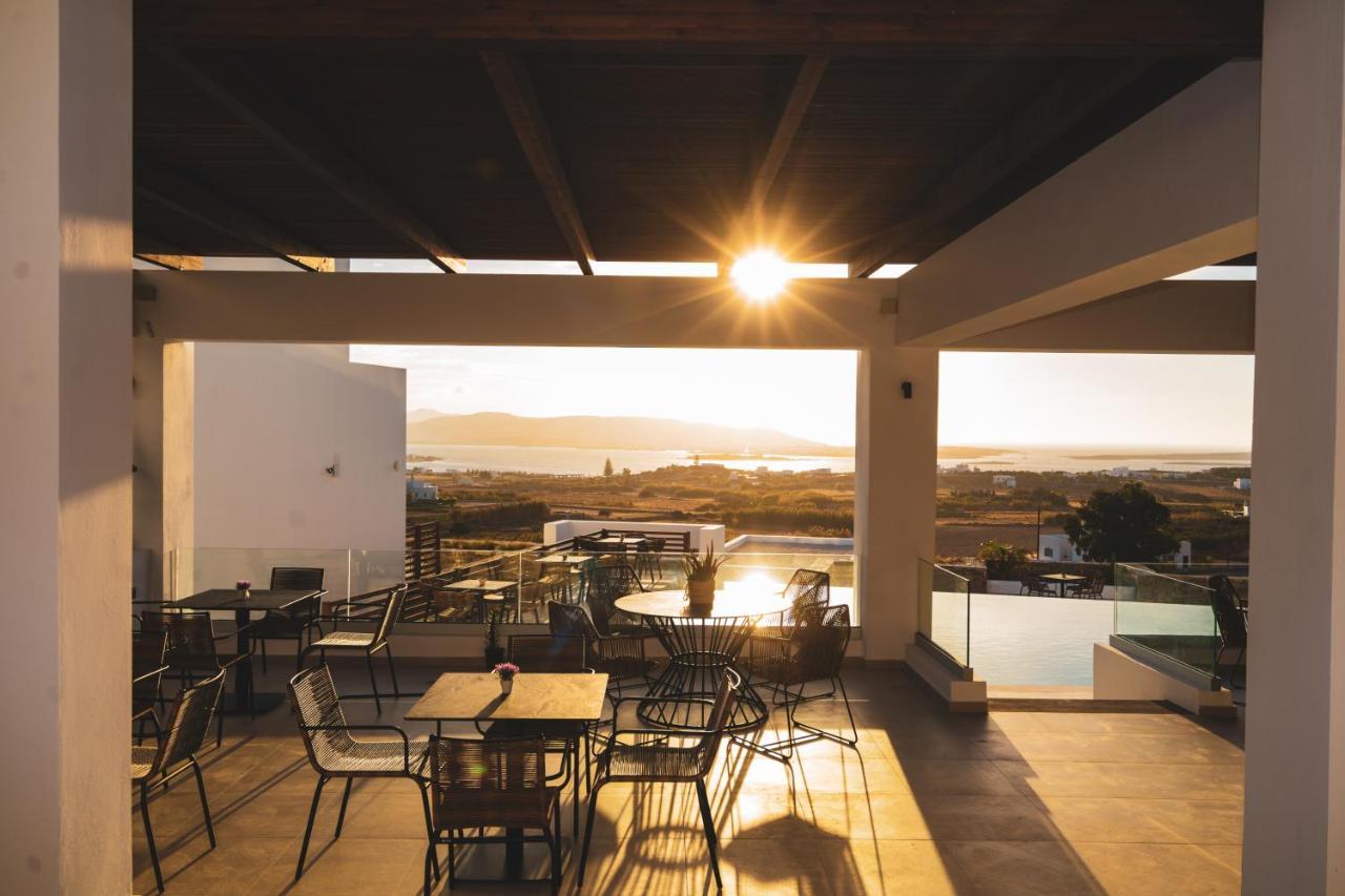 Kouros Blanc Resort & Suites Pounda Eksteriør bilde
